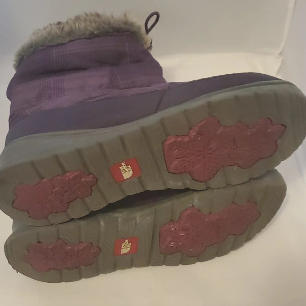The North Face Nuptse snowboots